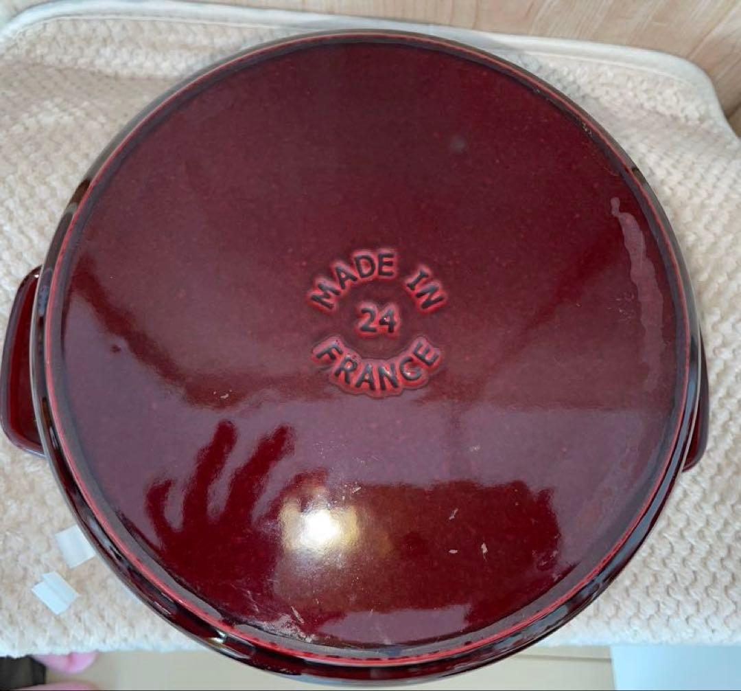 ストウブ　ピコ・ココット 24 cm グレナディンレッド