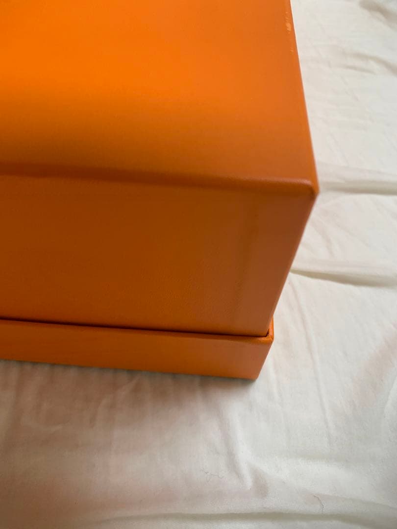 HERMES箱　レインカバー　リボン付き