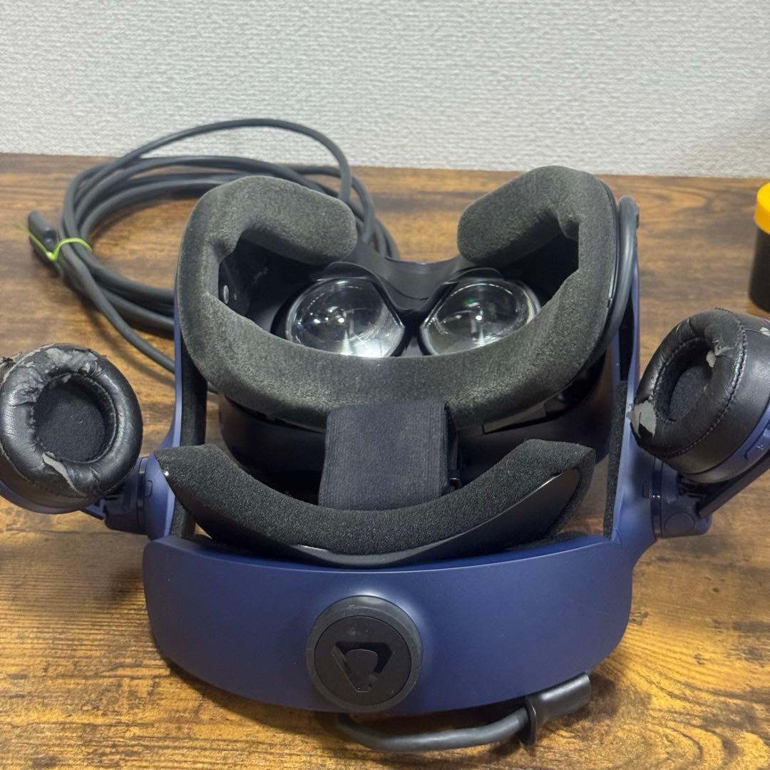 動作品　HTC VIVE PRO フルセット