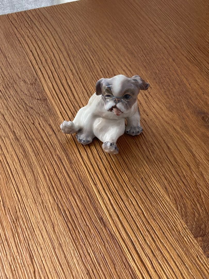 ダールイェンセン　DJ ロイヤルコペンハーゲン　犬　フィギュリン　ペキニーズ