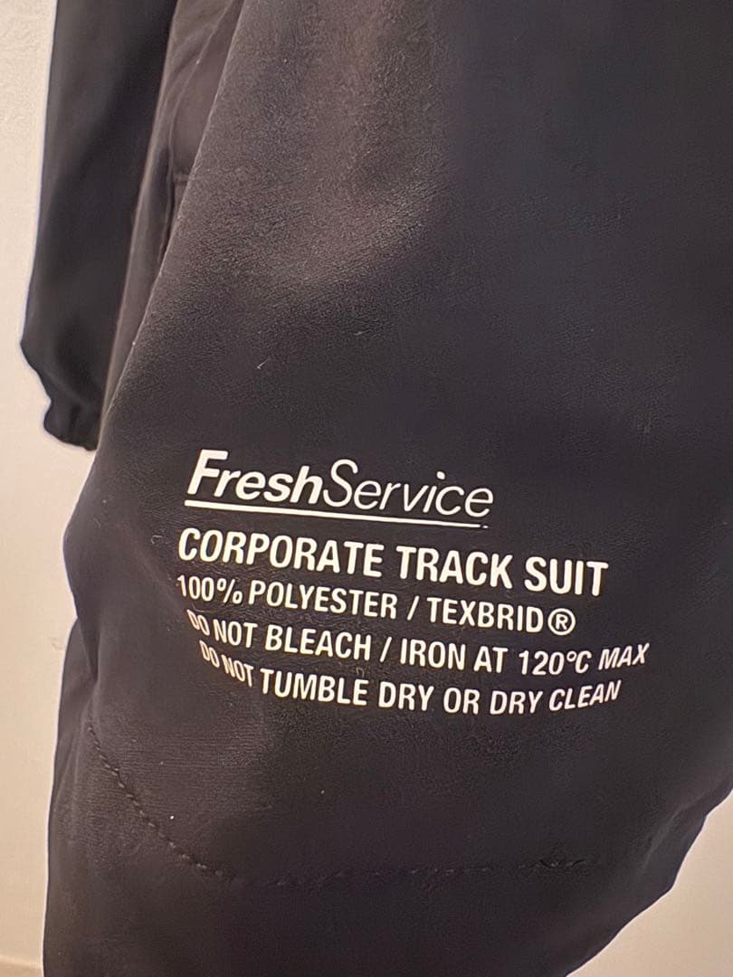 トップス FreshService CORPORATE TRACK SUIT NAVY