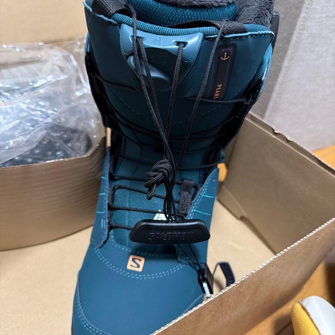 SALOMON スノーボードブーツ 24cm 新品未使用