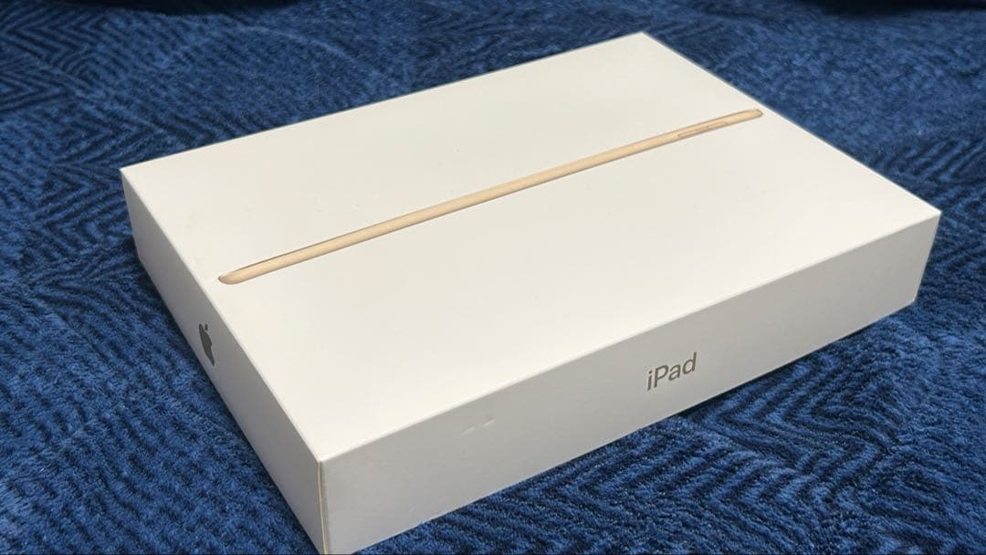 （割と美品）iPad 9.7インチ 第5世代 Gold 32GB WiFiモデル