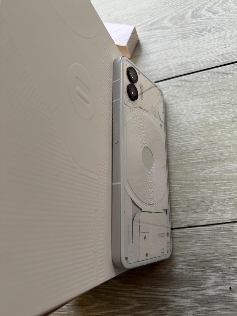 Nothing Phone (2) ホワイト Mem12GB ROM256GB
