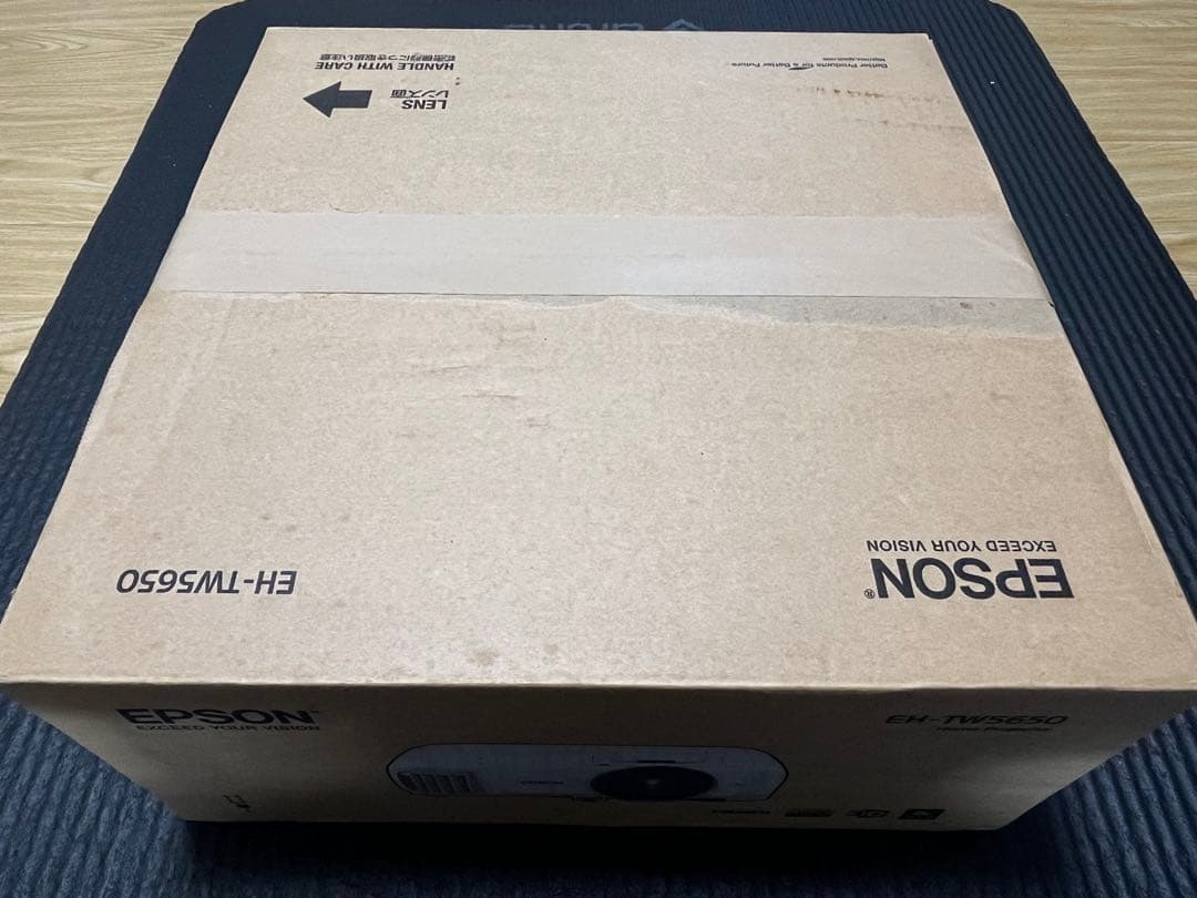 【ジャンク品】EPSON EH-TW5650 ホームプロジェクター