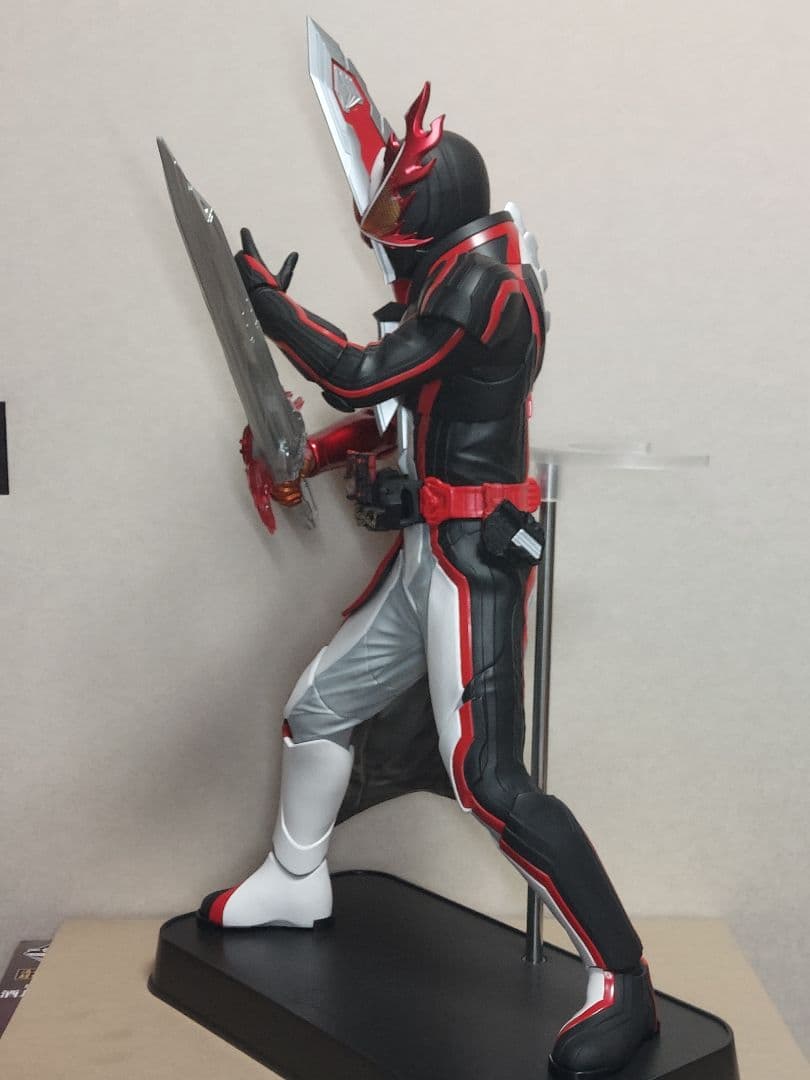特大HEROES 仮面ライダーセイバー ブレイブドラゴン フィギュア プレバン