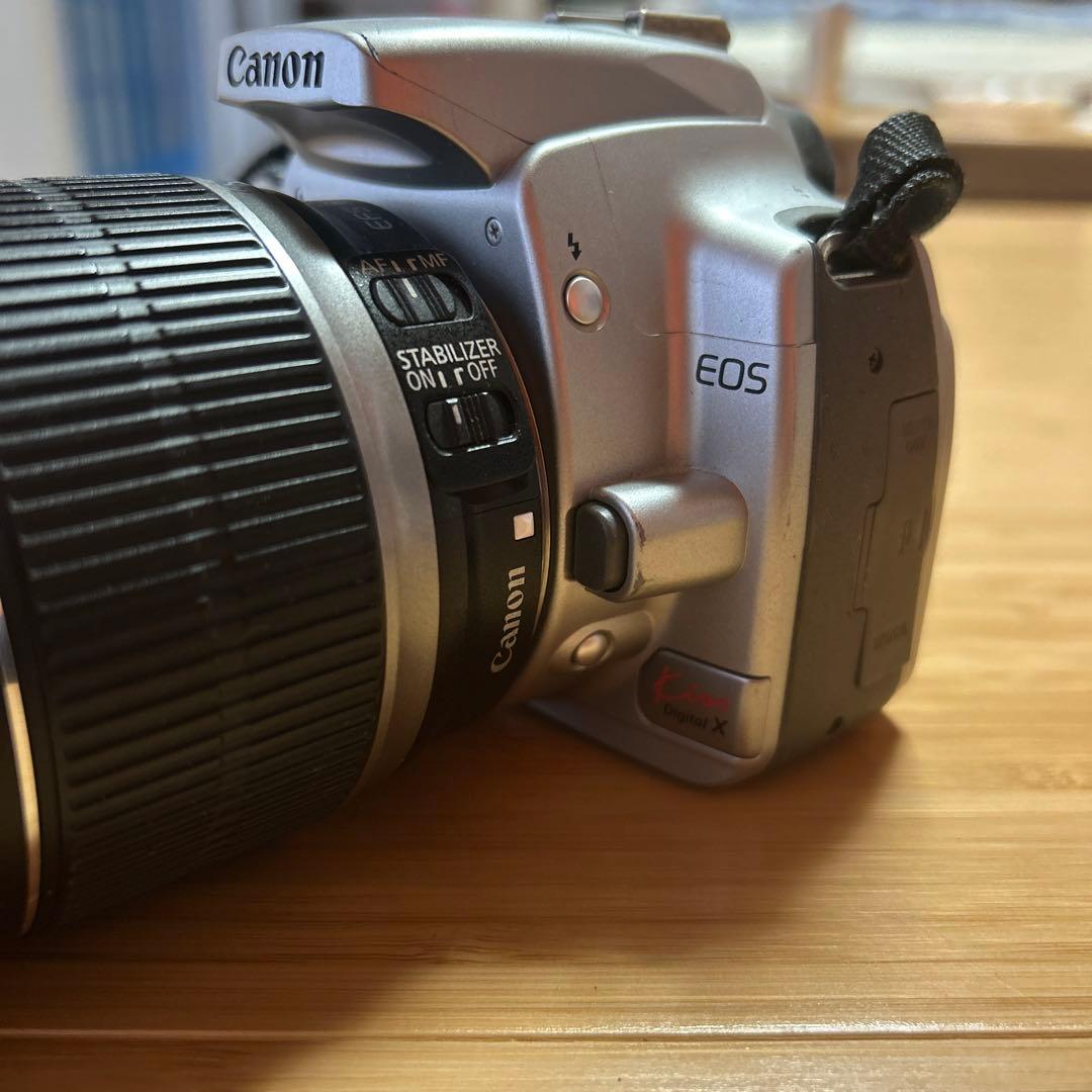 Canon デジタル一眼レフカメラ シルバー