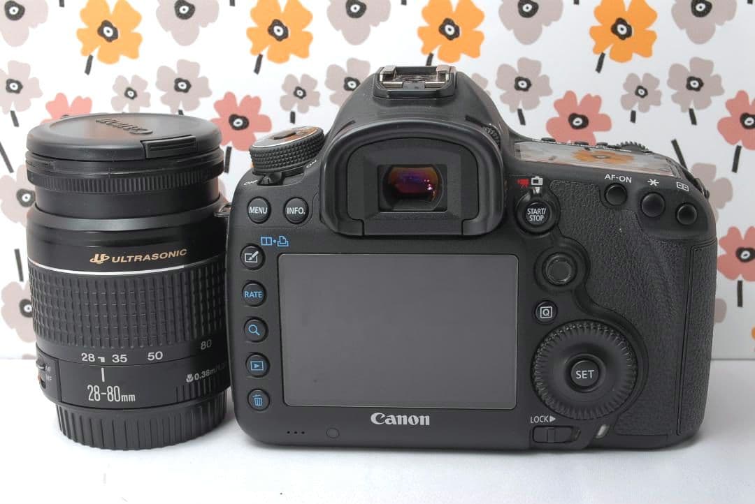 ❤Canon EOS 5D MarkⅢ❤カメラバッグ付き❤美品❤ショット数少ない