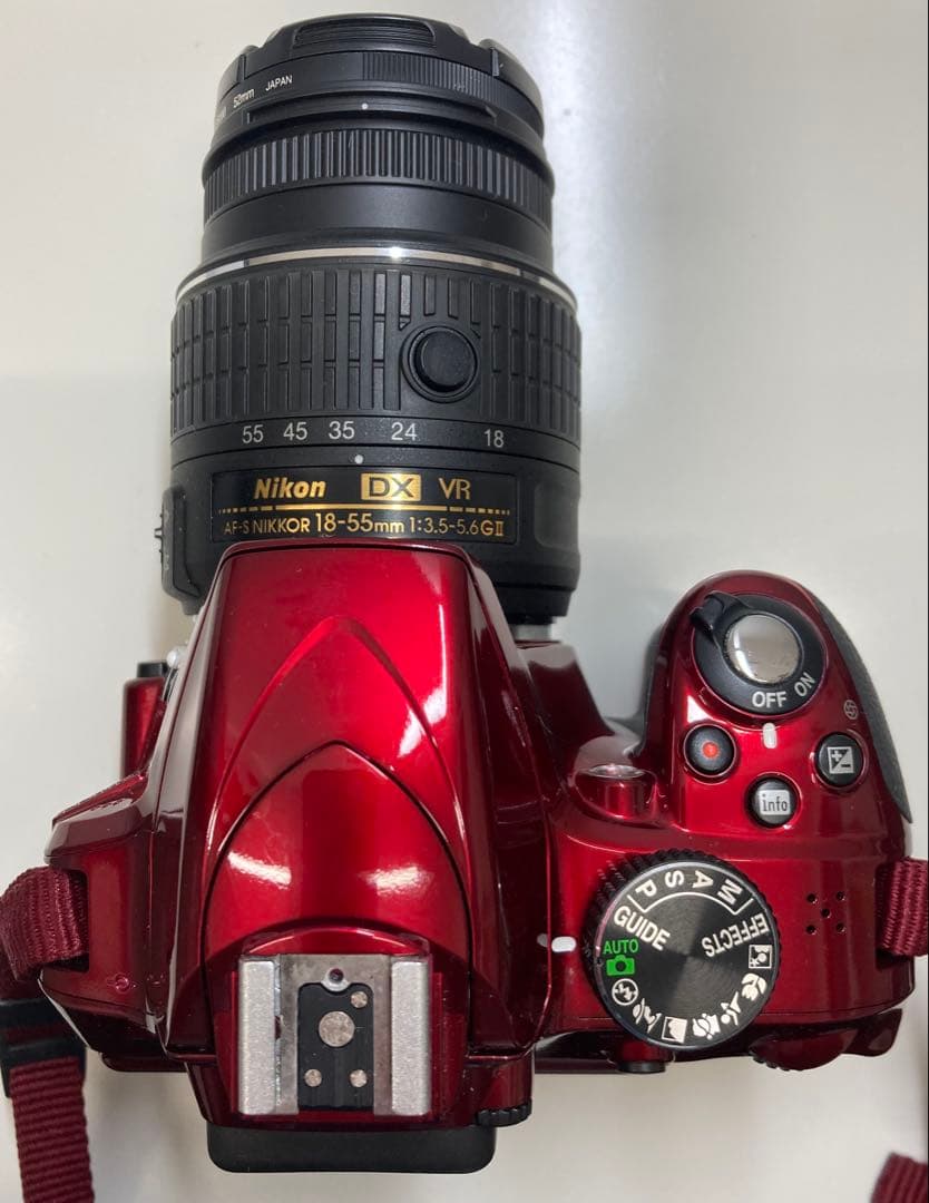 【Nikon】ニコン D3300 ダブルズームキット 赤 デジタル一眼レフカメラ