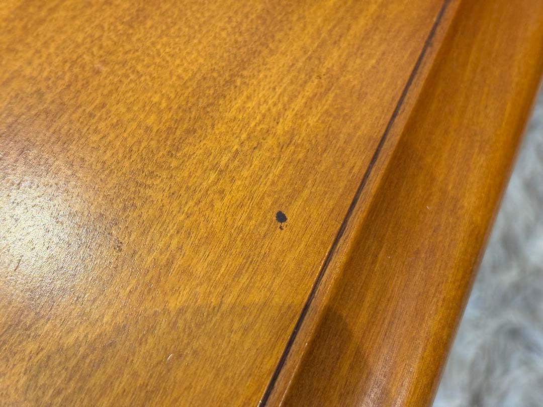 クラシック　横浜ダニエル　ローテーブル　センターテーブル　クーガー　YZ