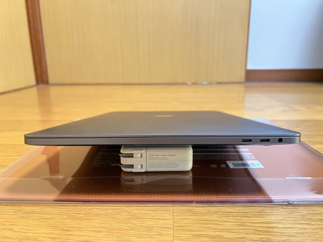 MacBook Pro 15インチ 2019 i7/ 256GB /16GB