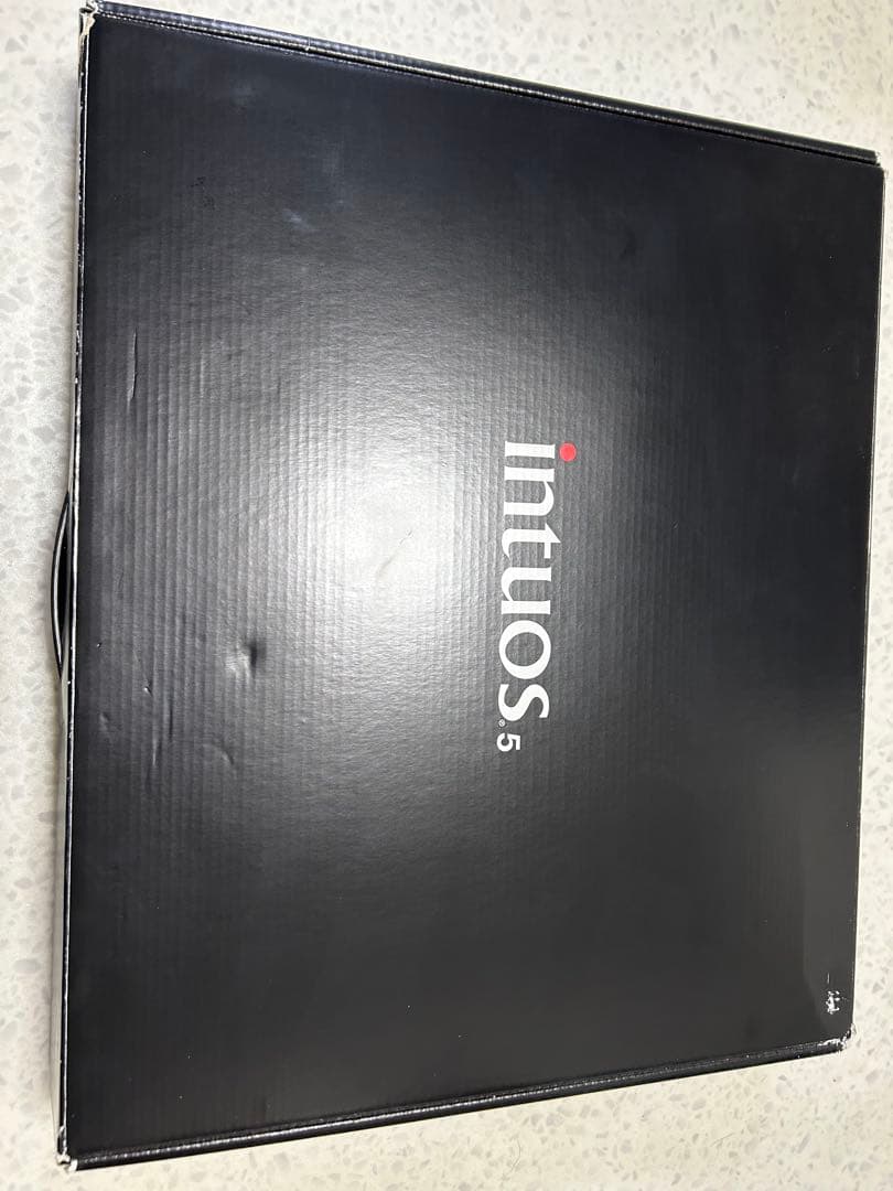 Wacom Intuos5 ペンタブレット 本体