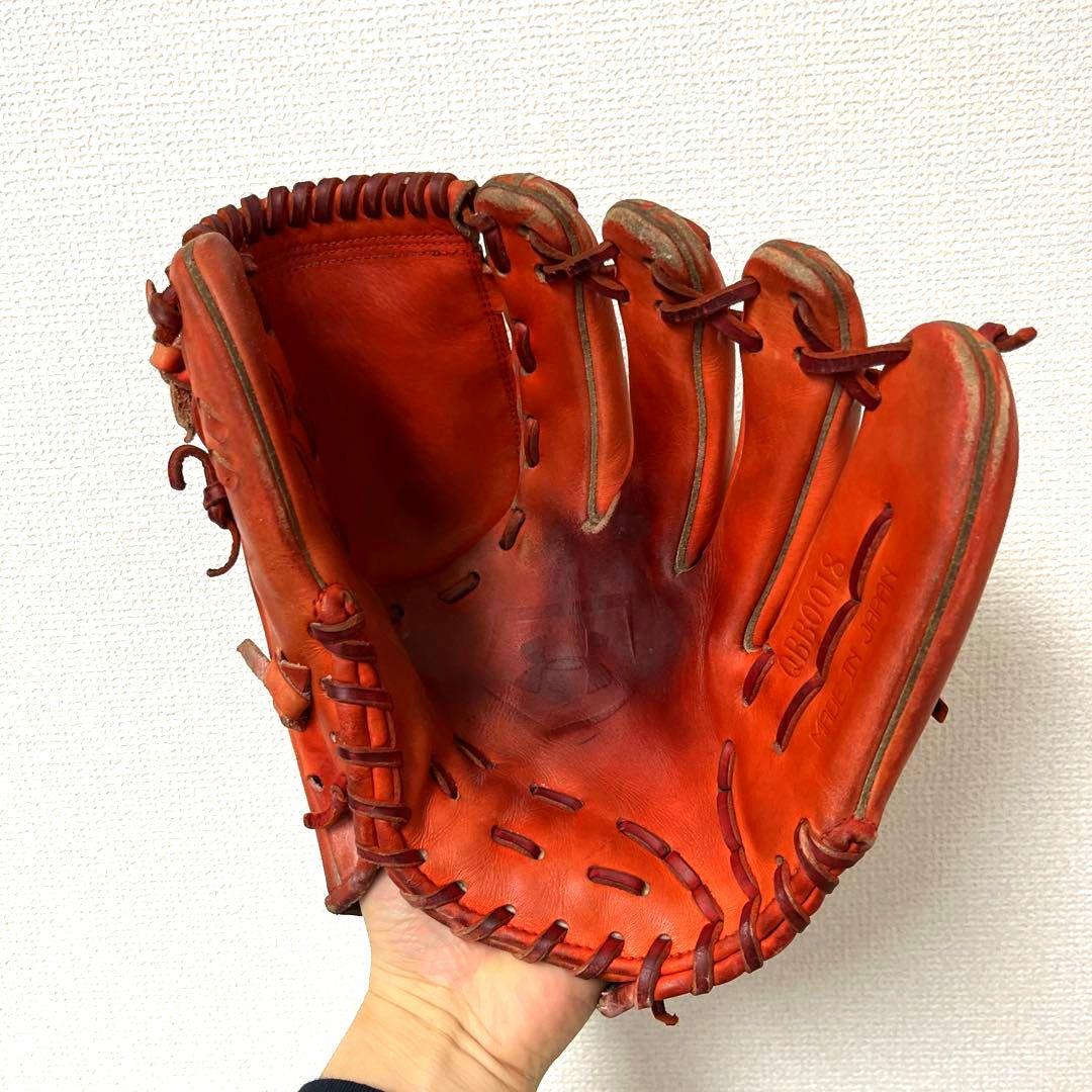 744 アンダーアーマー 澤村モデル 硬式 投手用グローブ