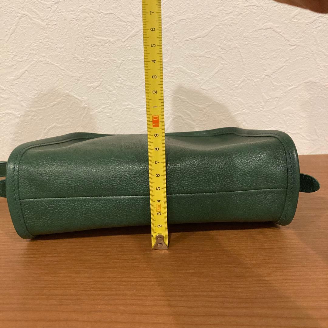 グリーンレザーショルダーバッグ イルビゾンテ