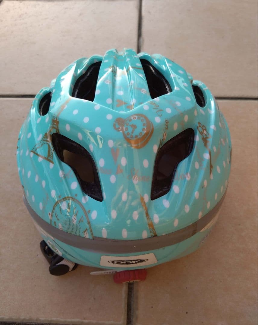 22インチ自転車 女の子 ヘルメット付き 引き取り限定