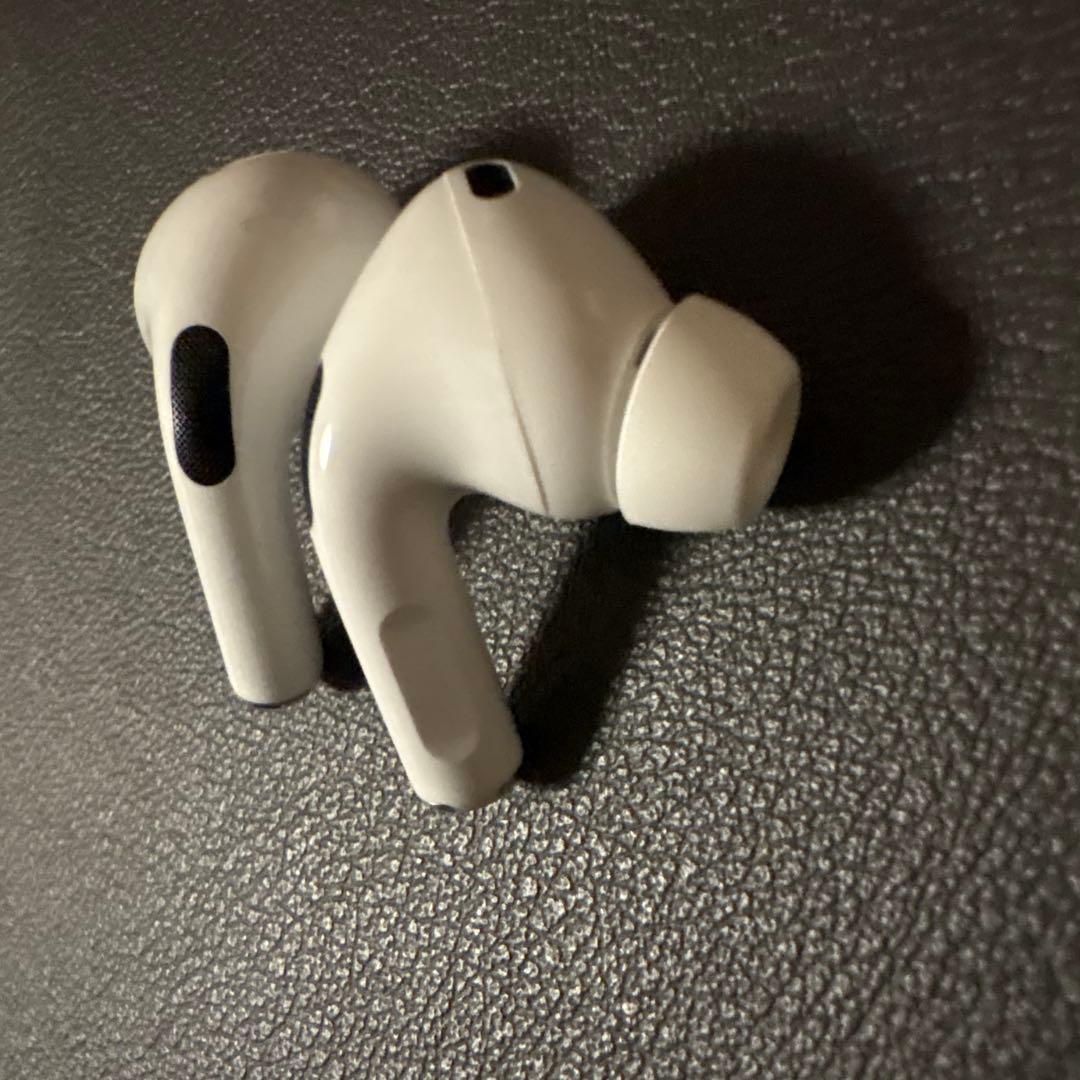 AirPods Pro2本体（USB-C）ケース箱有り/ケーブル付【美品】