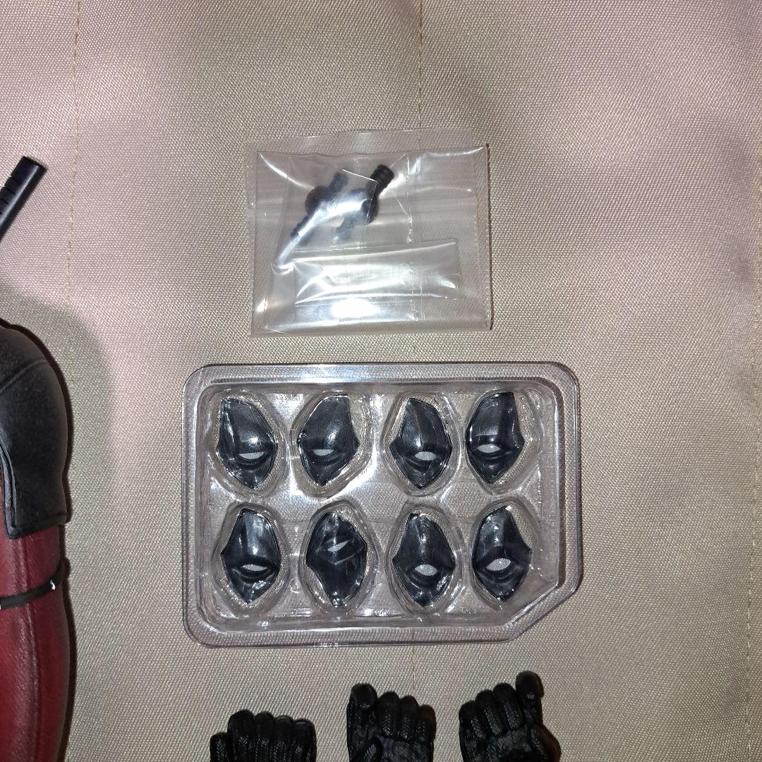 デッドプール　ホットトイズ