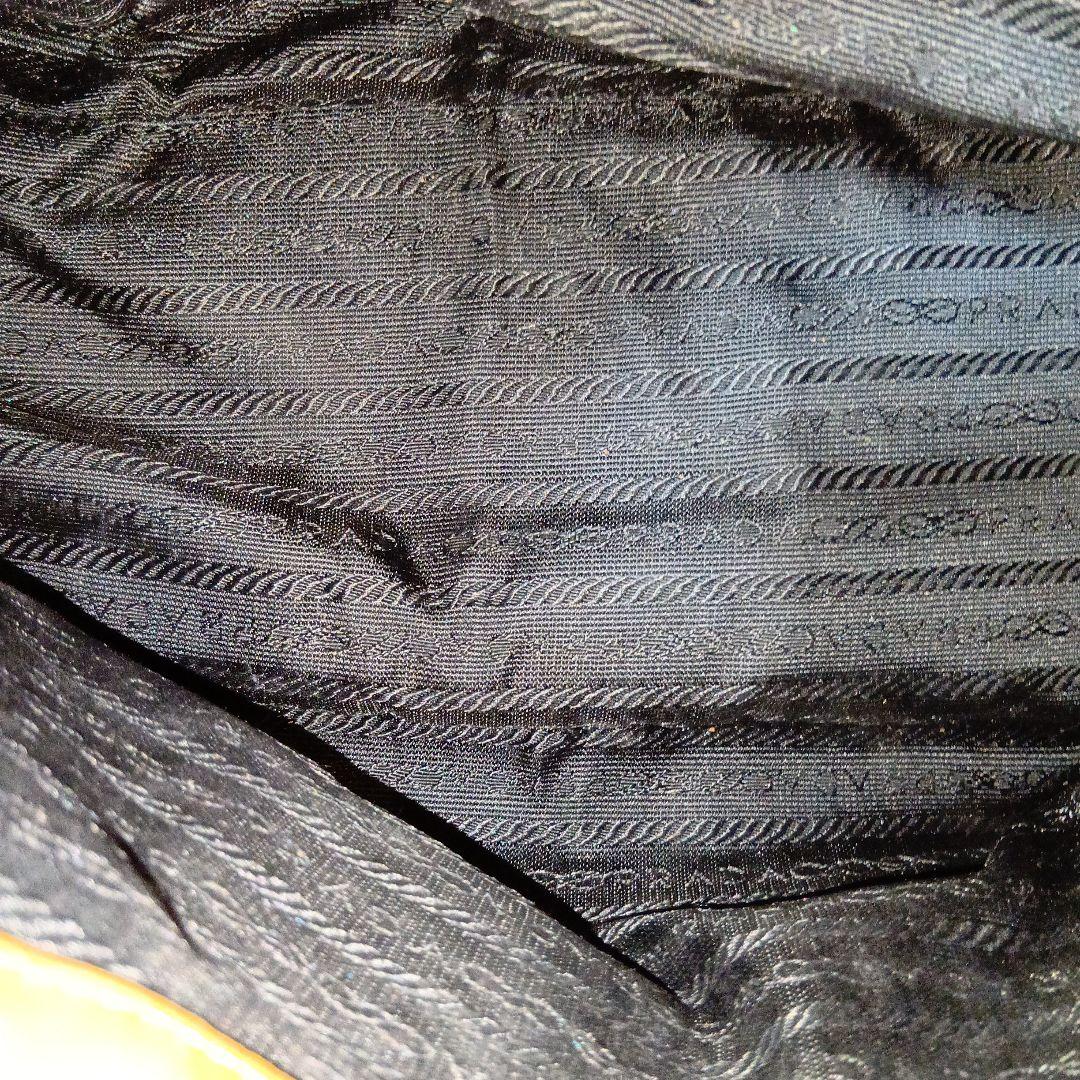 PRADA　プラダ　レザー　チェーン　ショルダーバッグ