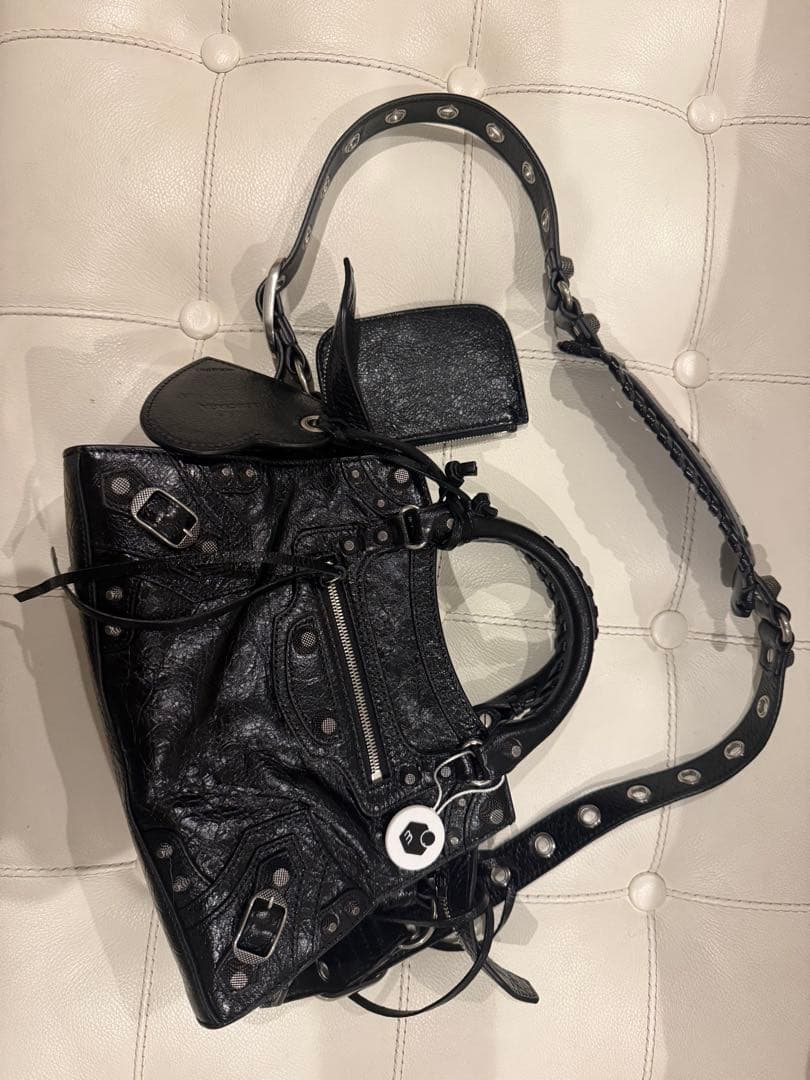 バッグ Balenciaga Neo cagole XS black