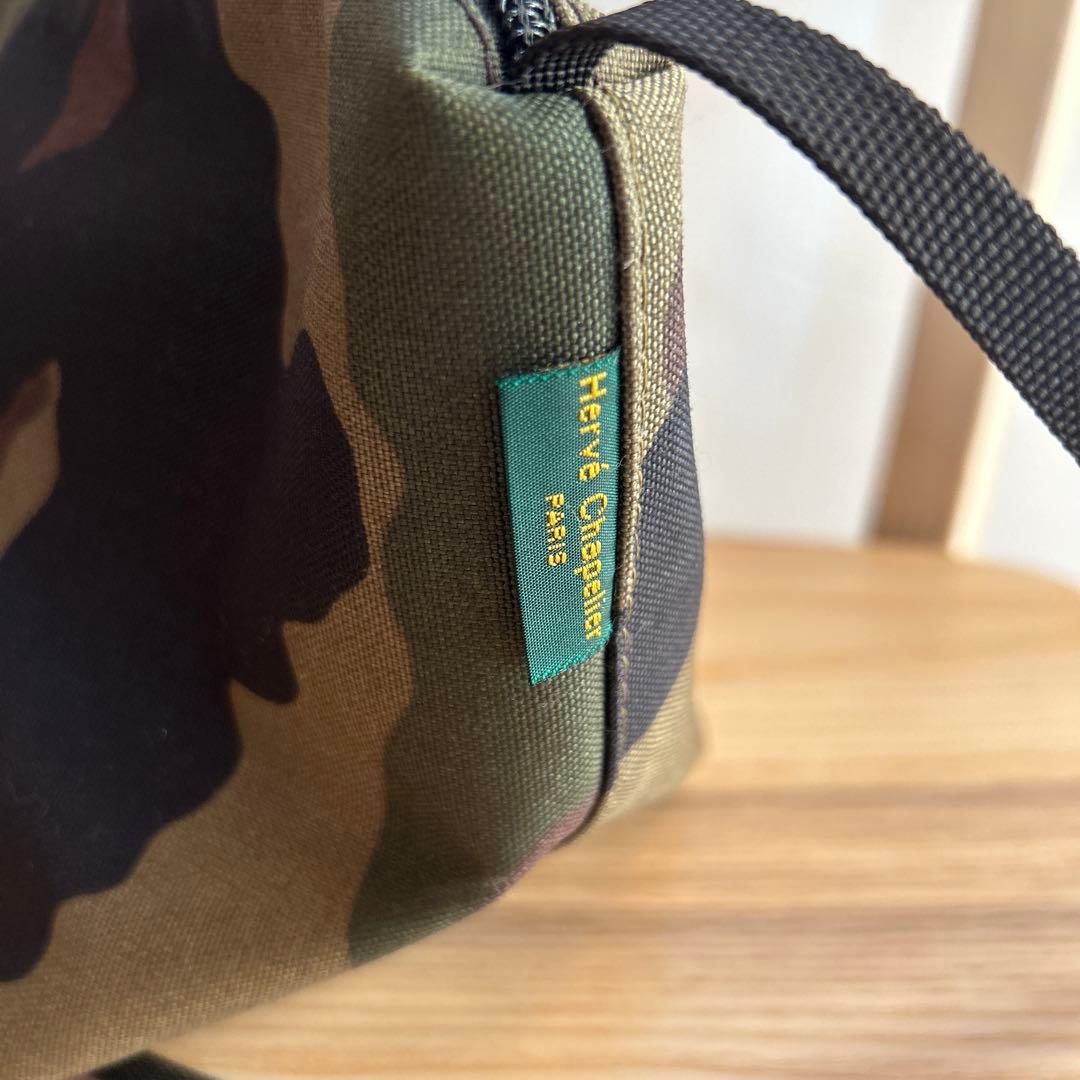 Herve Chapelier カモフラージュ 舟形ショルダー