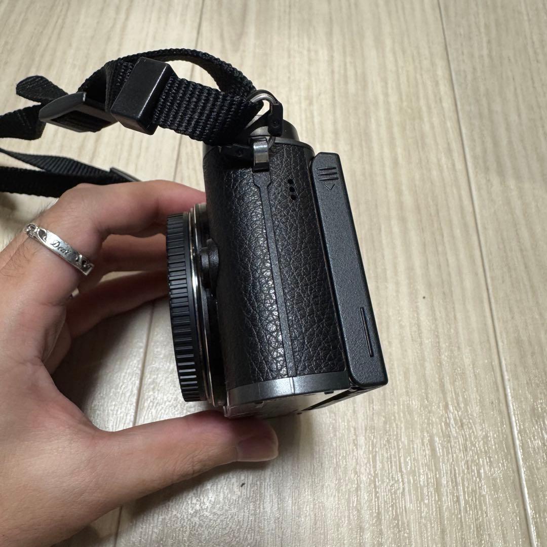 【美品】OLYMPUS PEN E-PL10 ミラーレス一眼カメラ ブラック