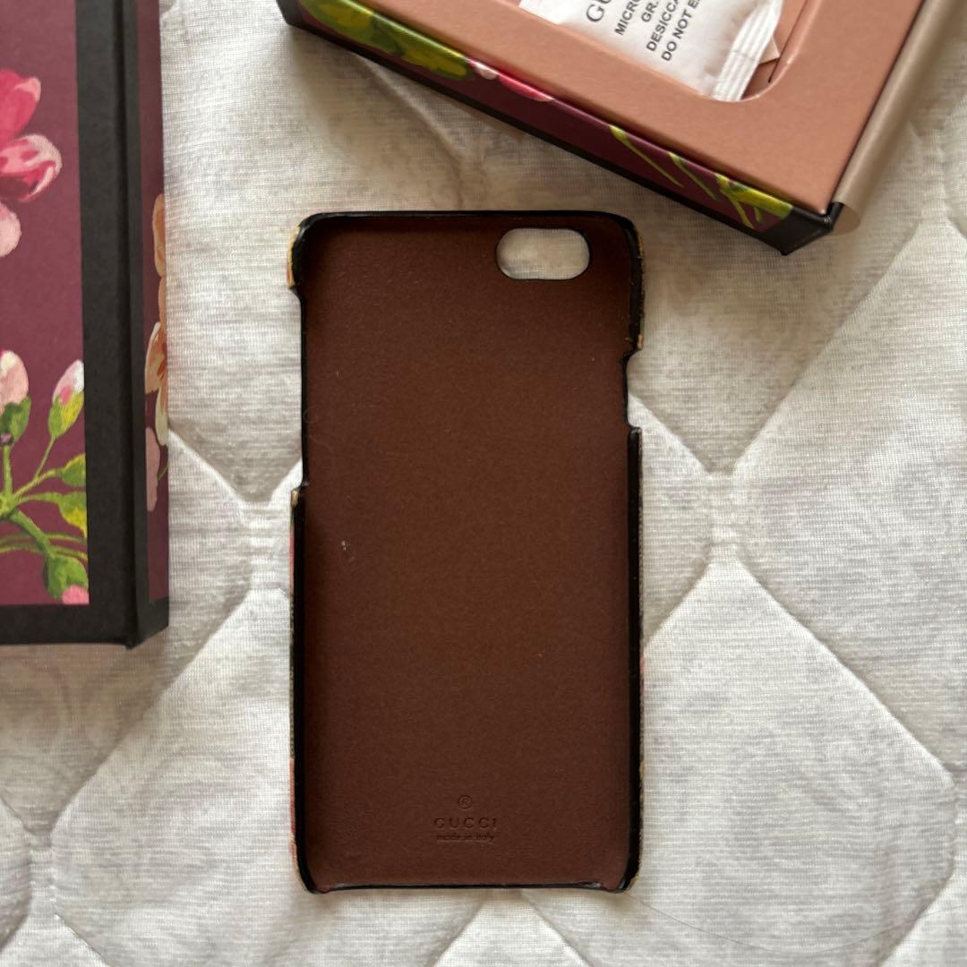 GUCCI グッチ　iPhoneケース　GGブルームス