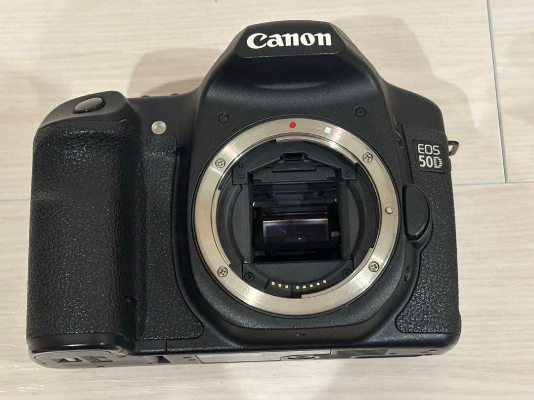 canon EF 24-105mmレンズ、canonEO55ODバッテリー付き