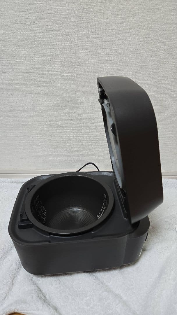 東芝 炎匠炊き 炊飯器 真空圧力ジャー RC-10MGXE5（日本製）