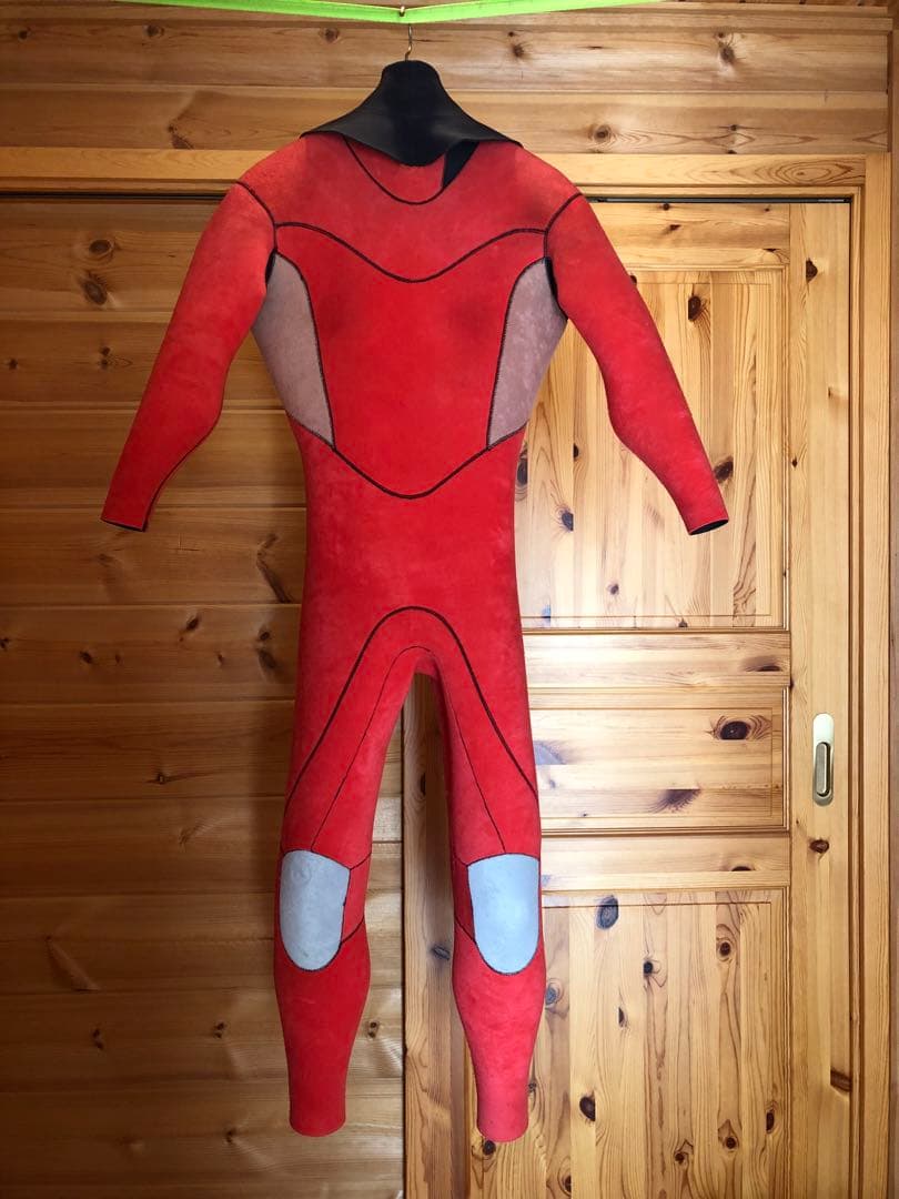 エアロクイップ　セミドライスーツ