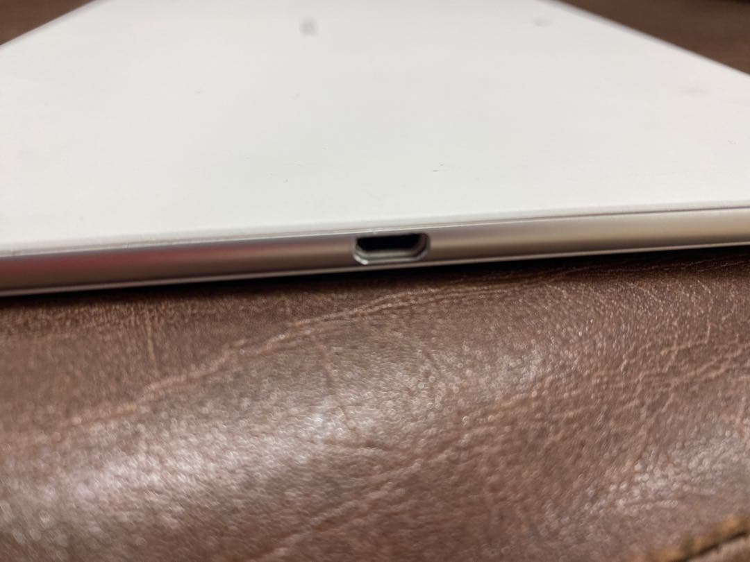 Sony Xperia タブレット ホワイト Z4 SOT31(32GB)