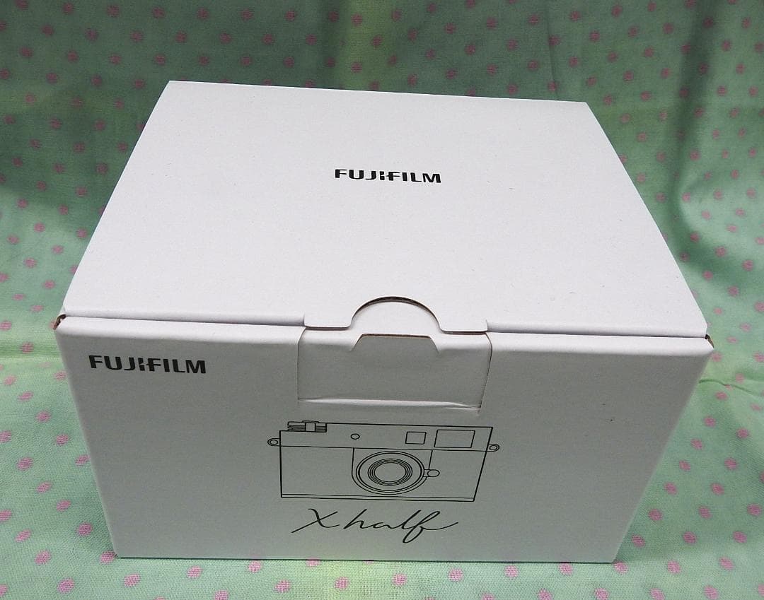 【新品】X half FUJIFILM X-HF1 デジカメ チャコールシルバー