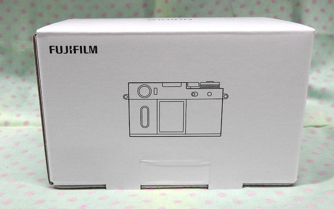 【新品】X half FUJIFILM X-HF1 デジカメ チャコールシルバー