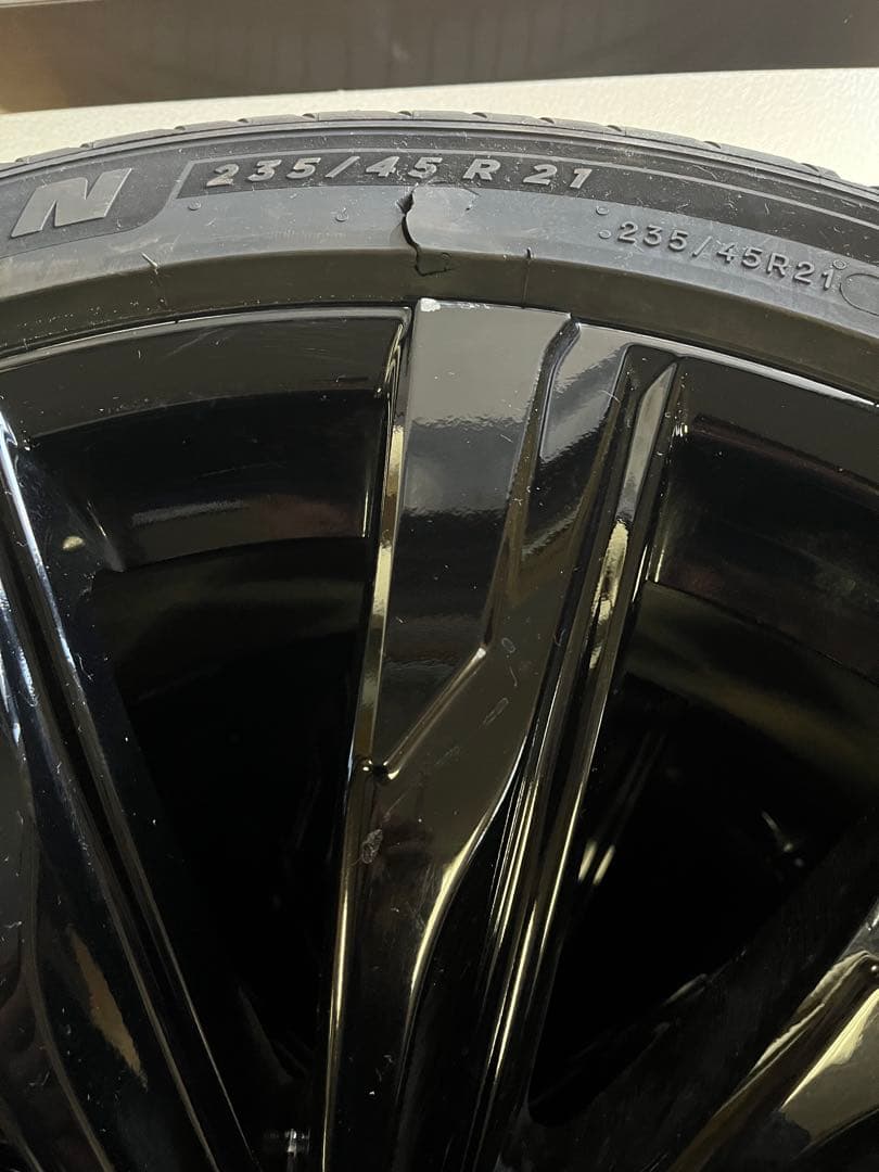 21インチ クラウンスポーツHV 純正　MICHELINタイヤ