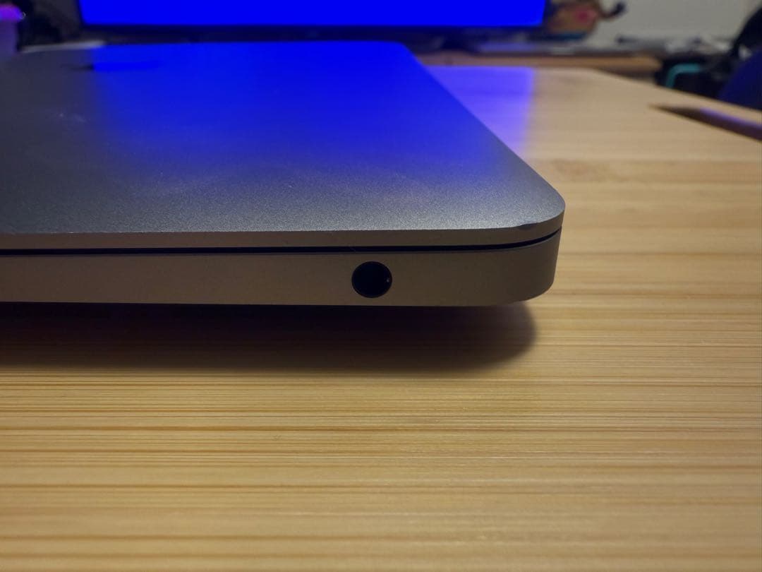 Apple MacBookAir M1 2020 8GB256GBスペースグレ