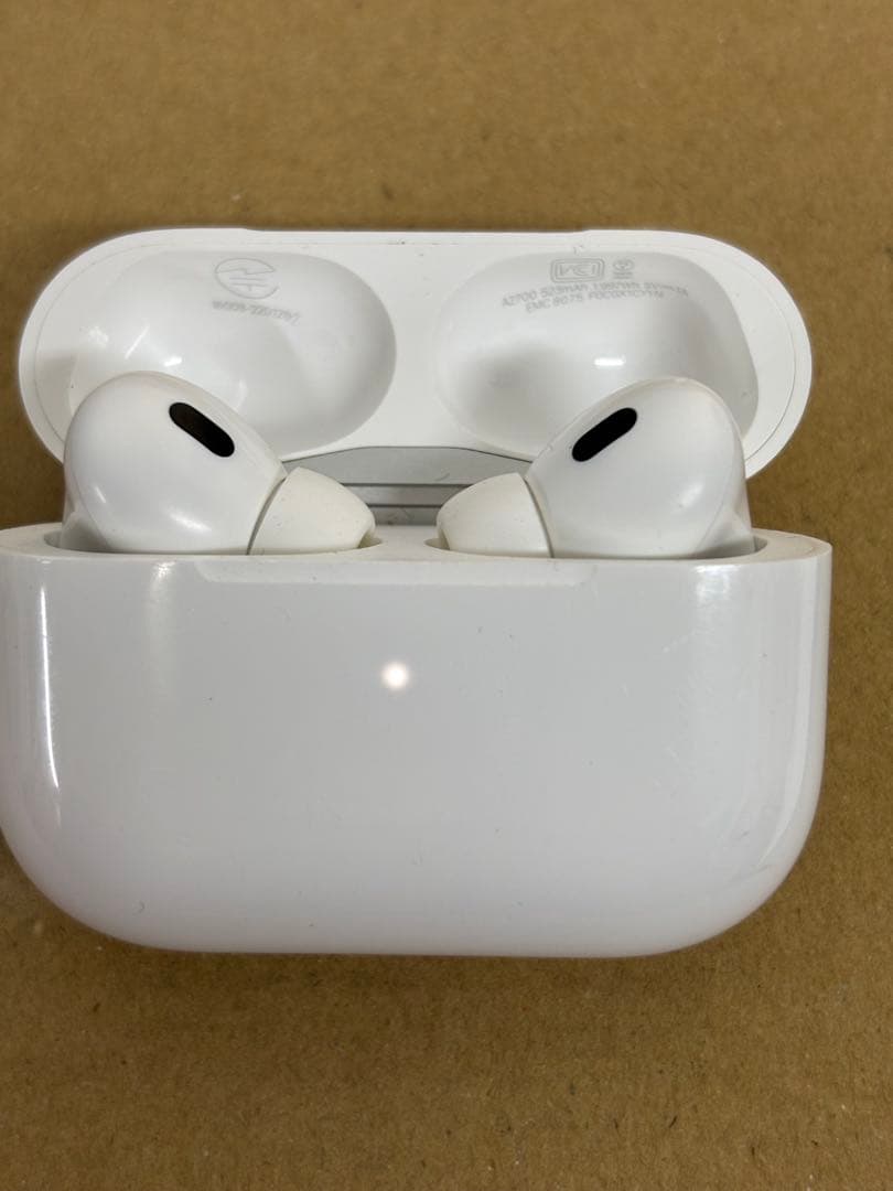 動作品！AirPods Pro 第2 A2700/2698/2699 19268