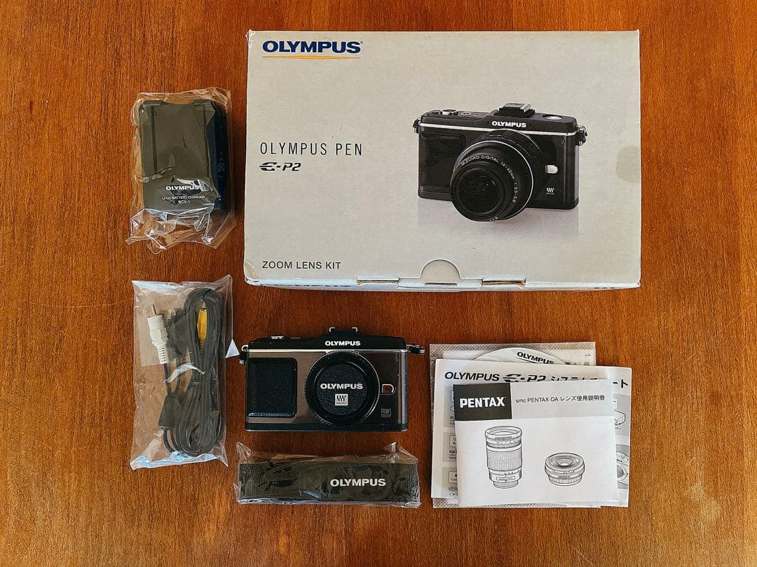 OLYMPUS PEN E-P2 ボディ