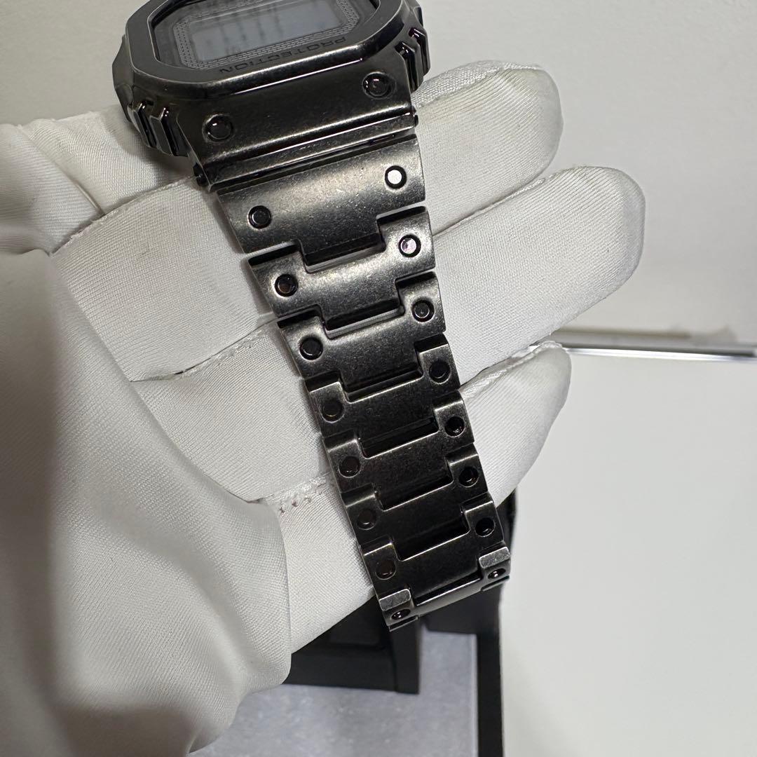 生産終了 G-SHOCK フルメタル エイジド加工 GMW-B5000V-1JR