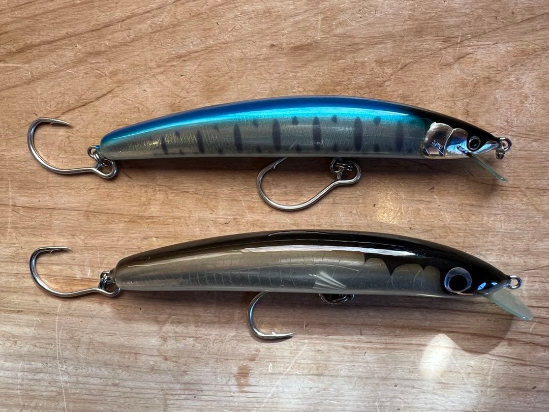 ビッグトラウトルアー 魚じゃらし工房 saburou140&140B