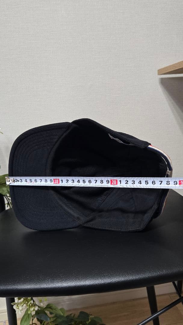 MONCLER ブラック キャップ