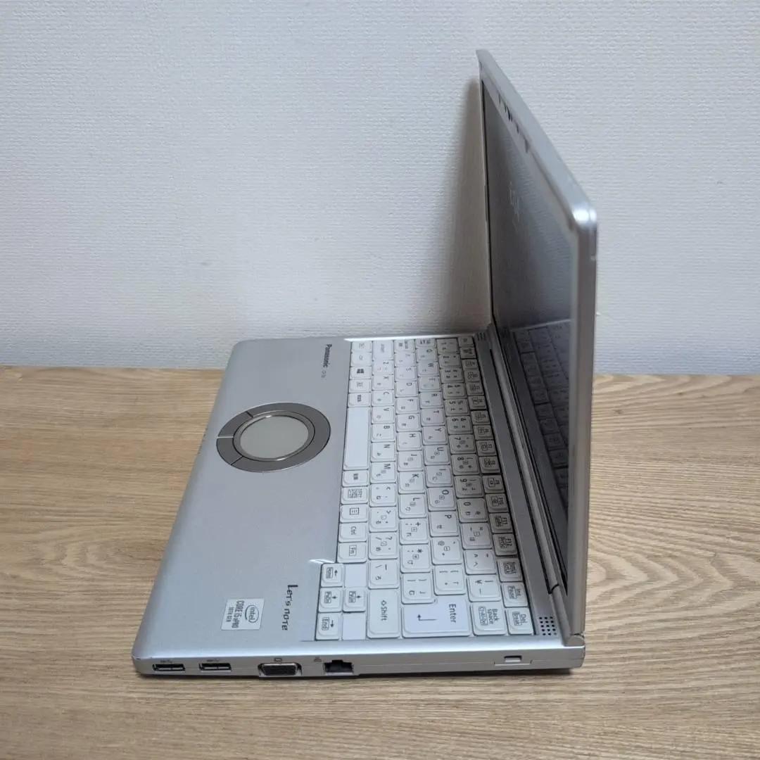 薄軽量 11世代 Core i5 国産 LIFEBOOK 8G 256G 顔認証