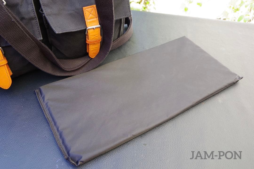 Toto&Pal® ＡＷパラフィンキャリーバッグ/Lサイズ(ショルダーベルト付)