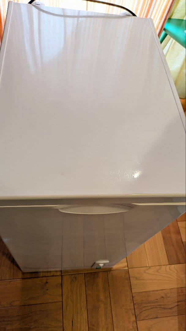 SKジャパン　ノンフロン冷凍庫