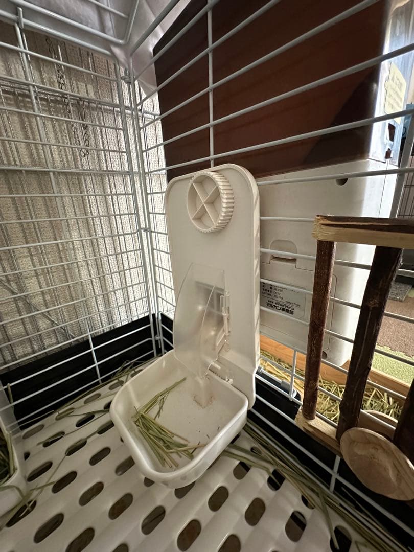 自動餌やり器 オートフィーダー マルカン うさぎ