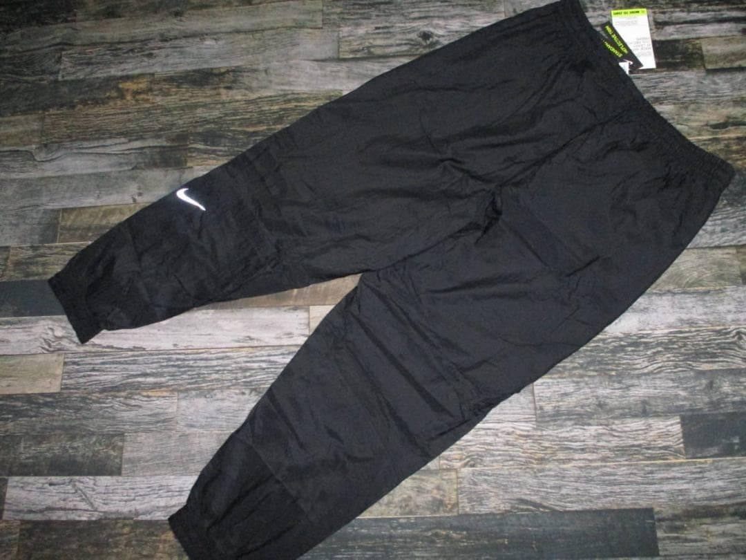 M ナイキ ディビジョン ナイロンパンツ @1.5万 ランニング 黒 ブラック