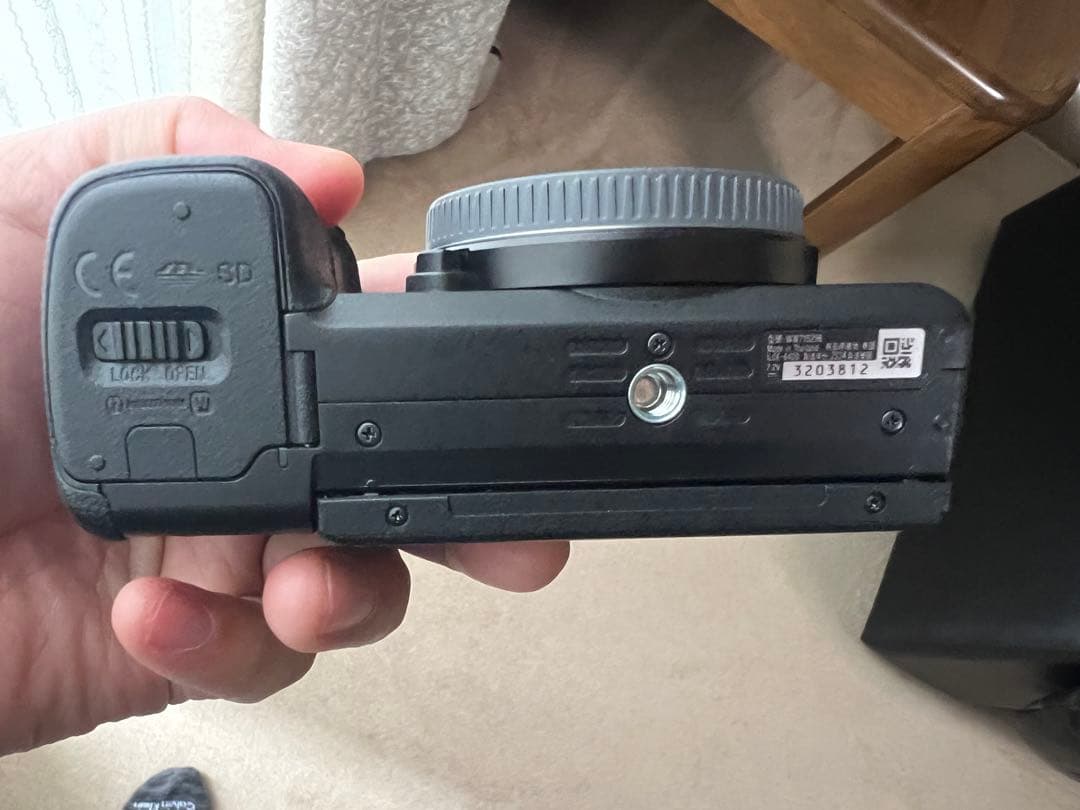 ＊SONY α6400 ボディのみ　○メーカー保証残り他５年自然故障保証付