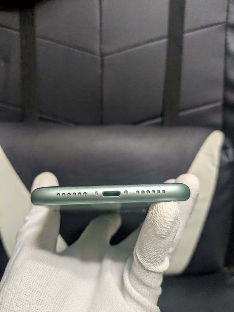 極美品　iPhone11 64gb SIMフリー　緑　グリーン　44