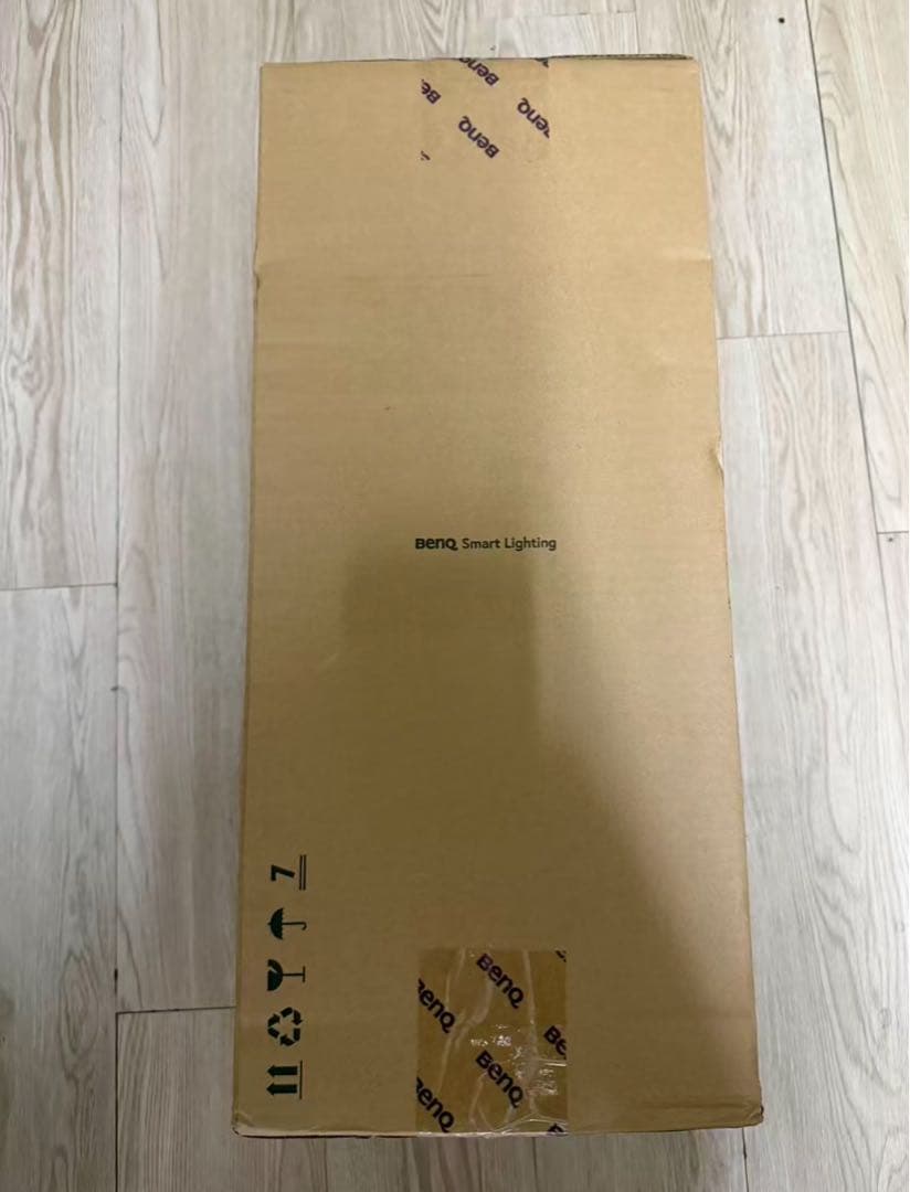 BenQ WiT LEDデスク・ランプ（調光可能） AR15_D