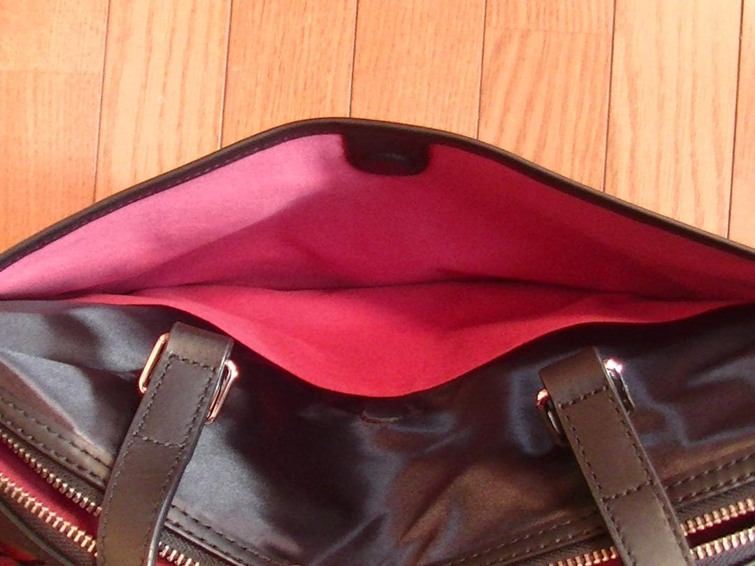 未使用展示品　ハンティングワールドバッグ未使用展示品　カラー黒