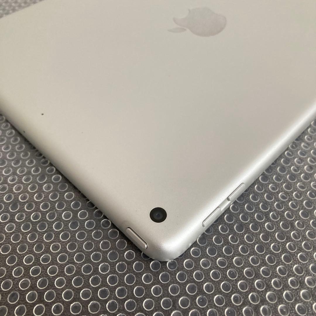 851【早い者勝ち】電池最良好☆iPad6 第6世代 32GB WIFIモデル☆