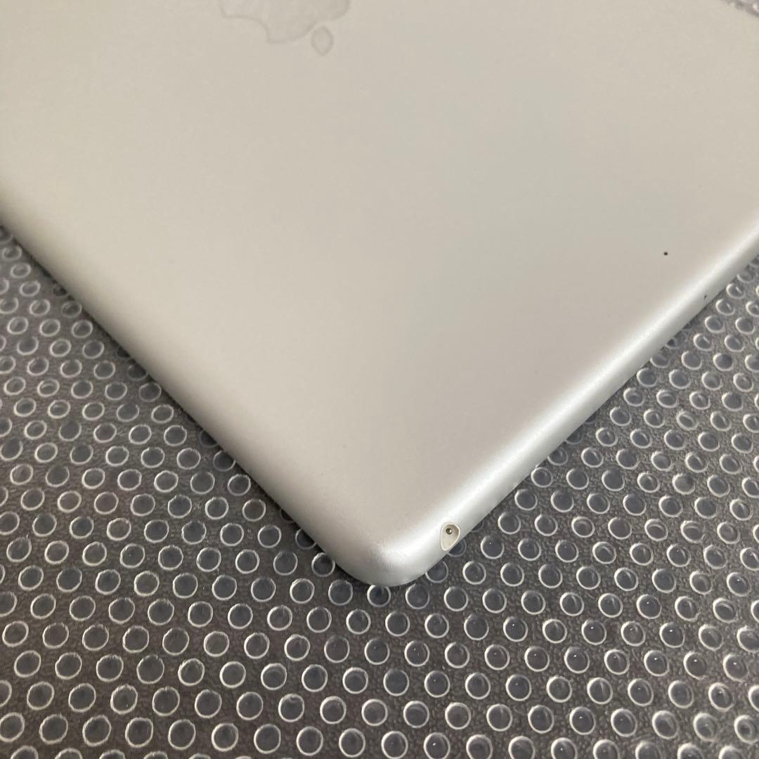 851【早い者勝ち】電池最良好☆iPad6 第6世代 32GB WIFIモデル☆